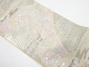 地紙に御所車・鼓・草花模様織り出し　袋帯